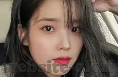 人妻av一区二区-探索人妻角色的多维度呈现，一区与二区的视角差异